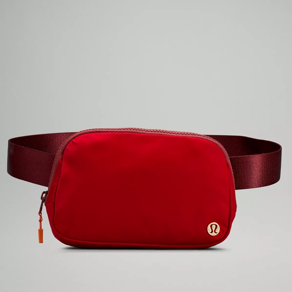 🧧 NWT Lululemon Lunar New Year ‘22 Dark Red Everywhere Belt Bag Limited Edition